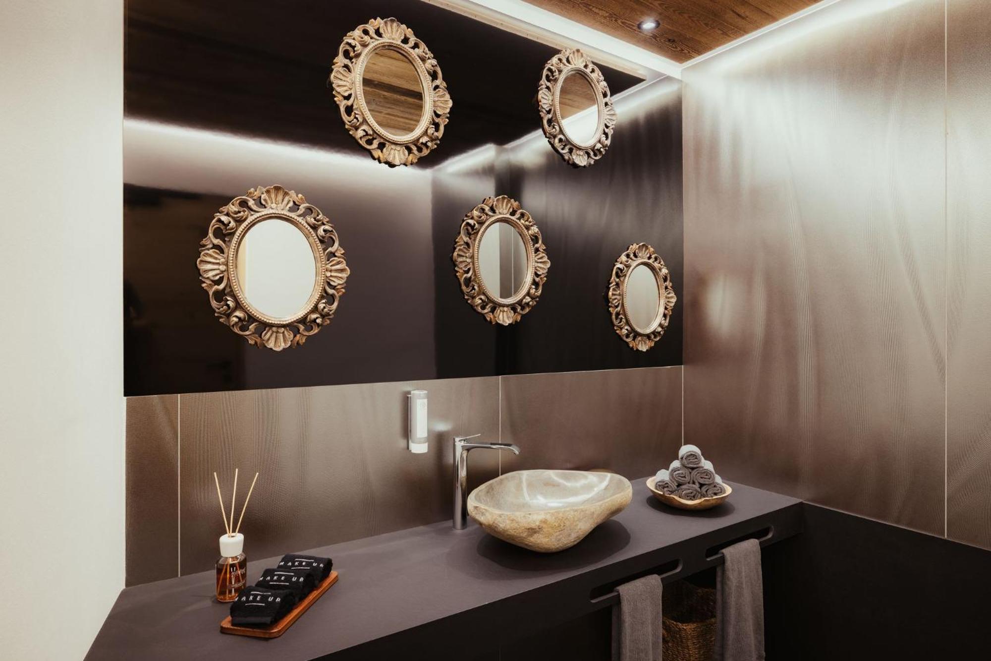 אורטיסיי Luxury Chalet P מראה חיצוני תמונה