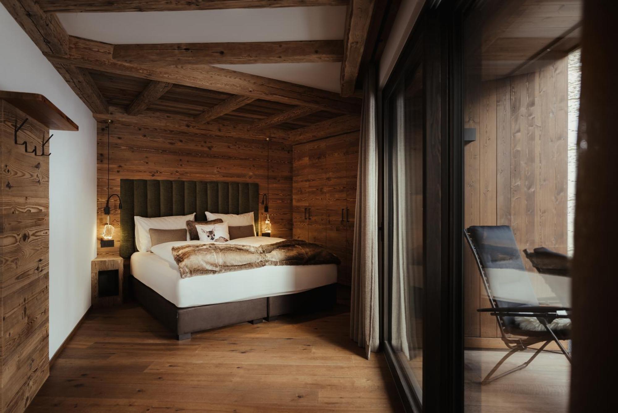 אורטיסיי Luxury Chalet P מראה חיצוני תמונה